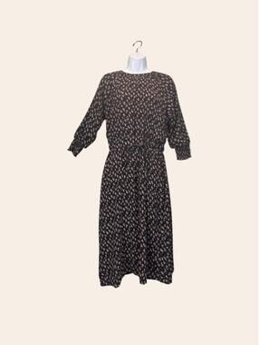 Minimal Floral Printed Dress